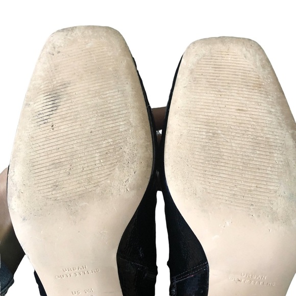 Urban Outfitters Black Block Heel Boots - Picture 15 of 16